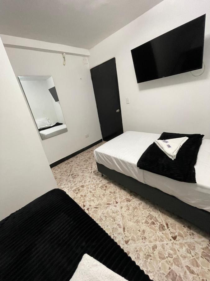 Hotel De Leon Estadio Medellín Zewnętrze zdjęcie