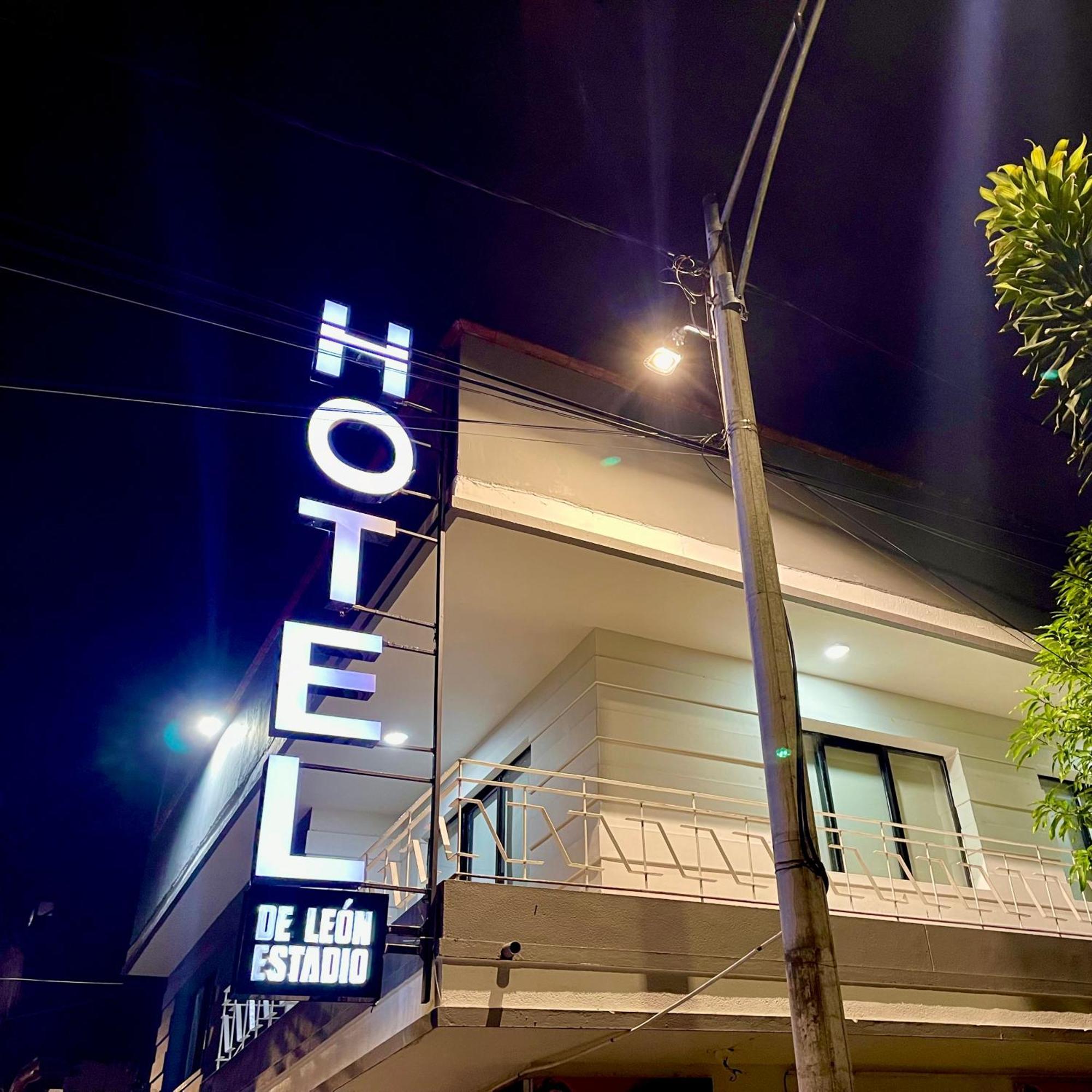Hotel De Leon Estadio Medellín Zewnętrze zdjęcie